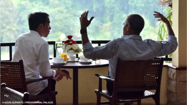Obama: Ayah Tiri Saya Muslim, dan Dia Hargai Orang Hindu, Buddha, Kristen